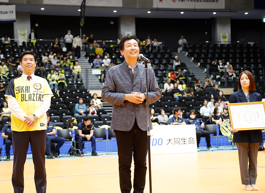 日本製鉄堺ブレイザーズ公式ページ(大阪、堺のバレーボールチーム) 